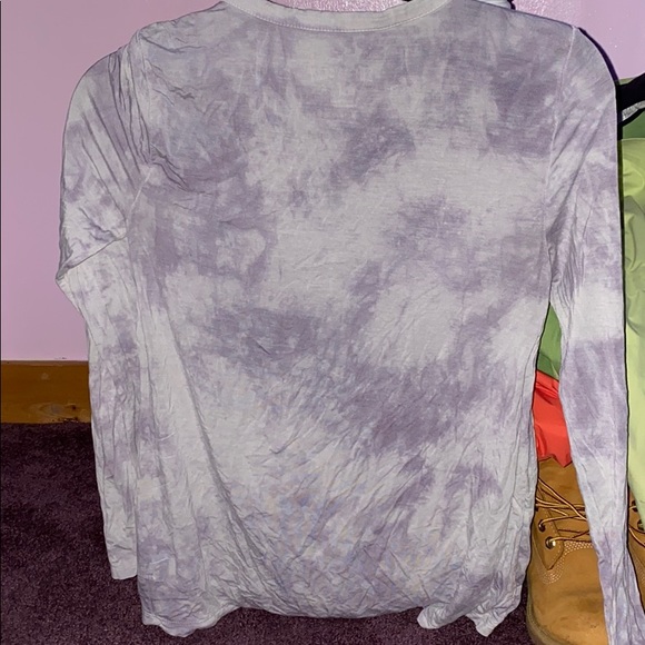 American Eagle long sleeve - Picture 2 of 3